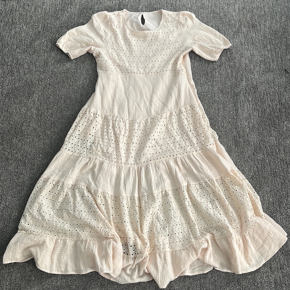 NWOT Lace Cream Eyelet Long Flowy Dress